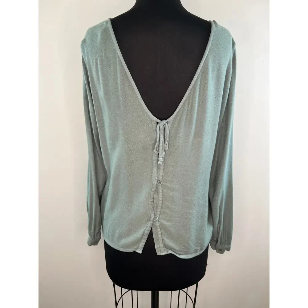 Cloth & Stone Light Green Back Button Down Long Sleeve Shirt Top Blouse M Medium